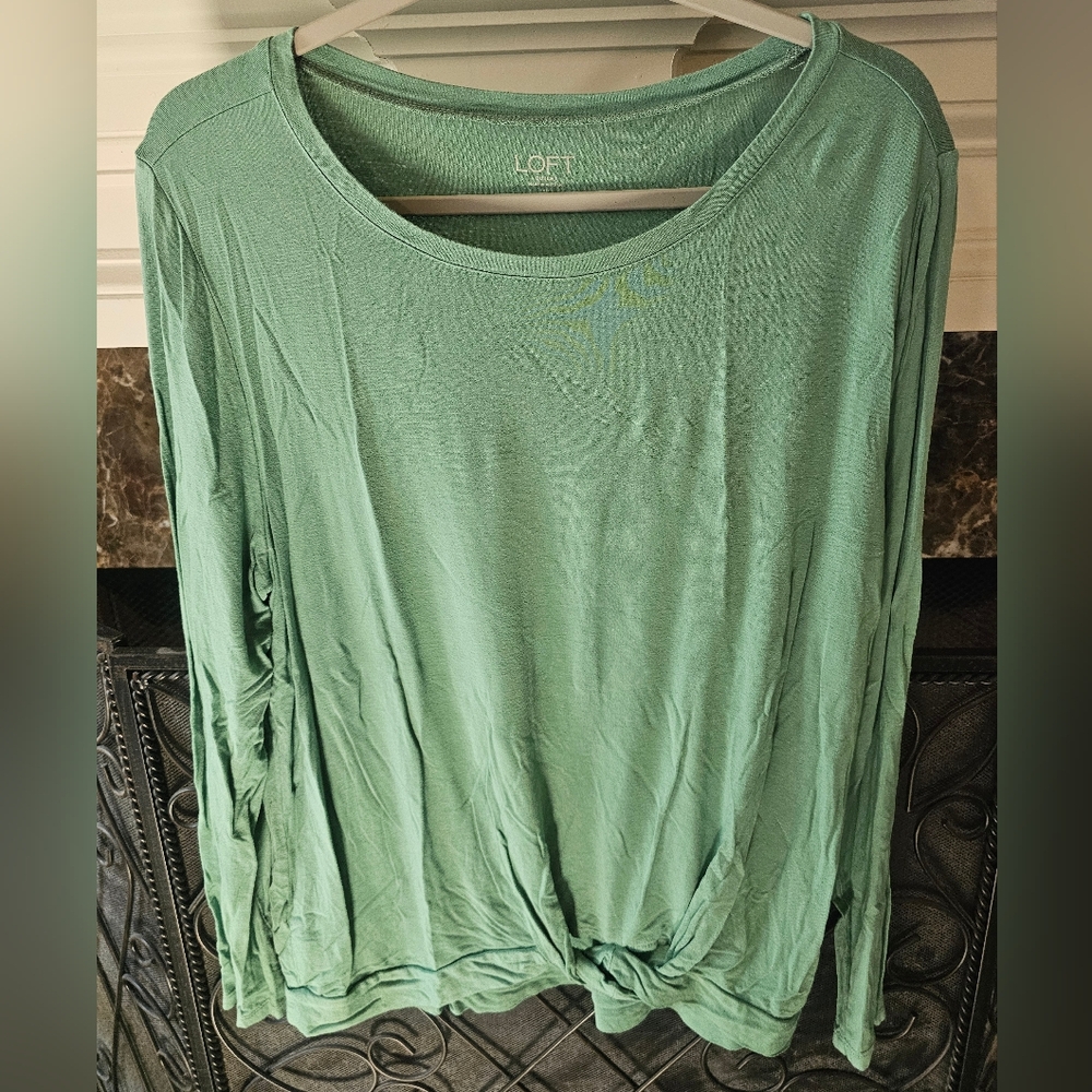 Long Sleeve Loft Outlet Knotted Tee